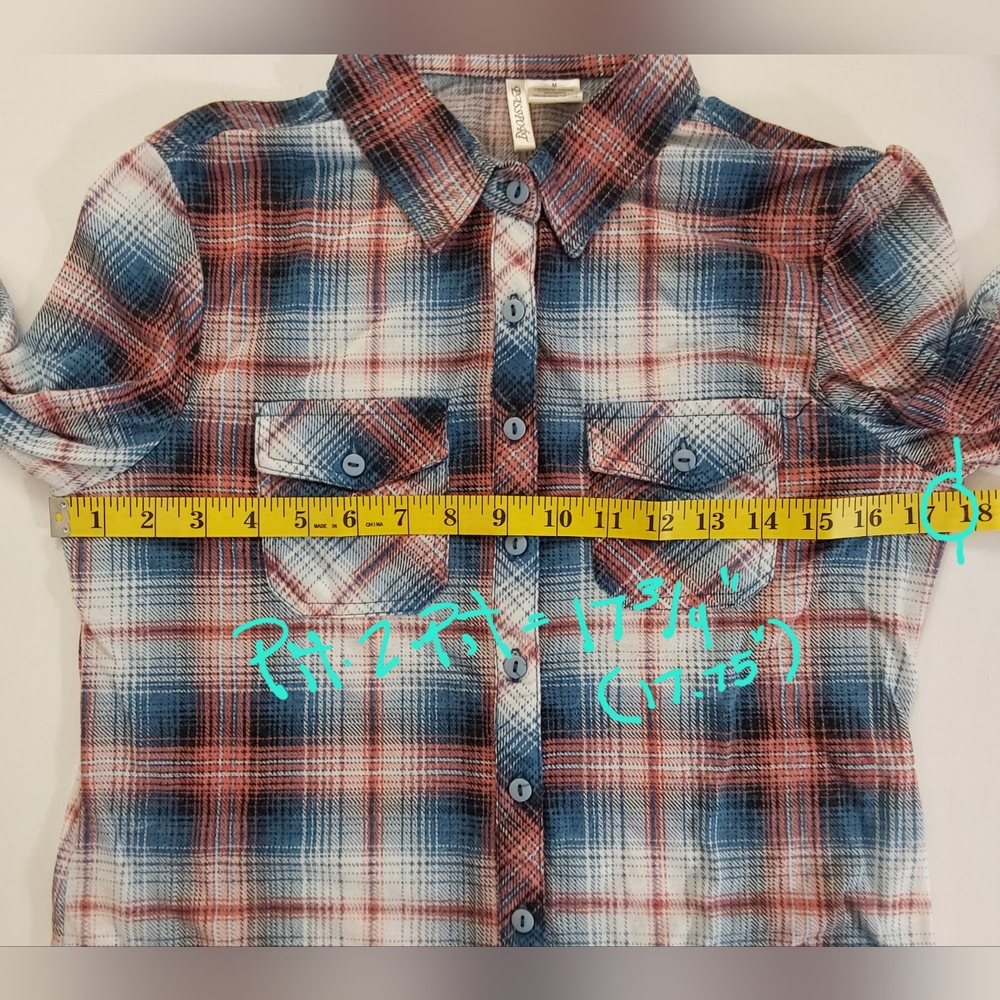 PASSPORT Women's Shirt - SIZE: Medium - Picture 7 of 11